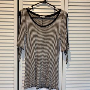 Maurices stripped shirt
